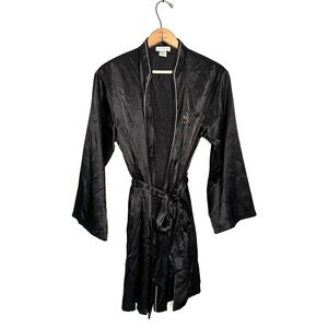 Jones New York | Vintage Y2K Black Satin Robe Size Medium